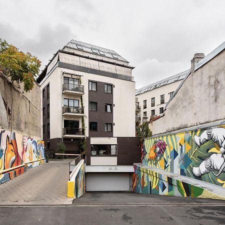 Lazynest - Modern Apartment With Parking & Balcony Boekarest Buitenkant foto