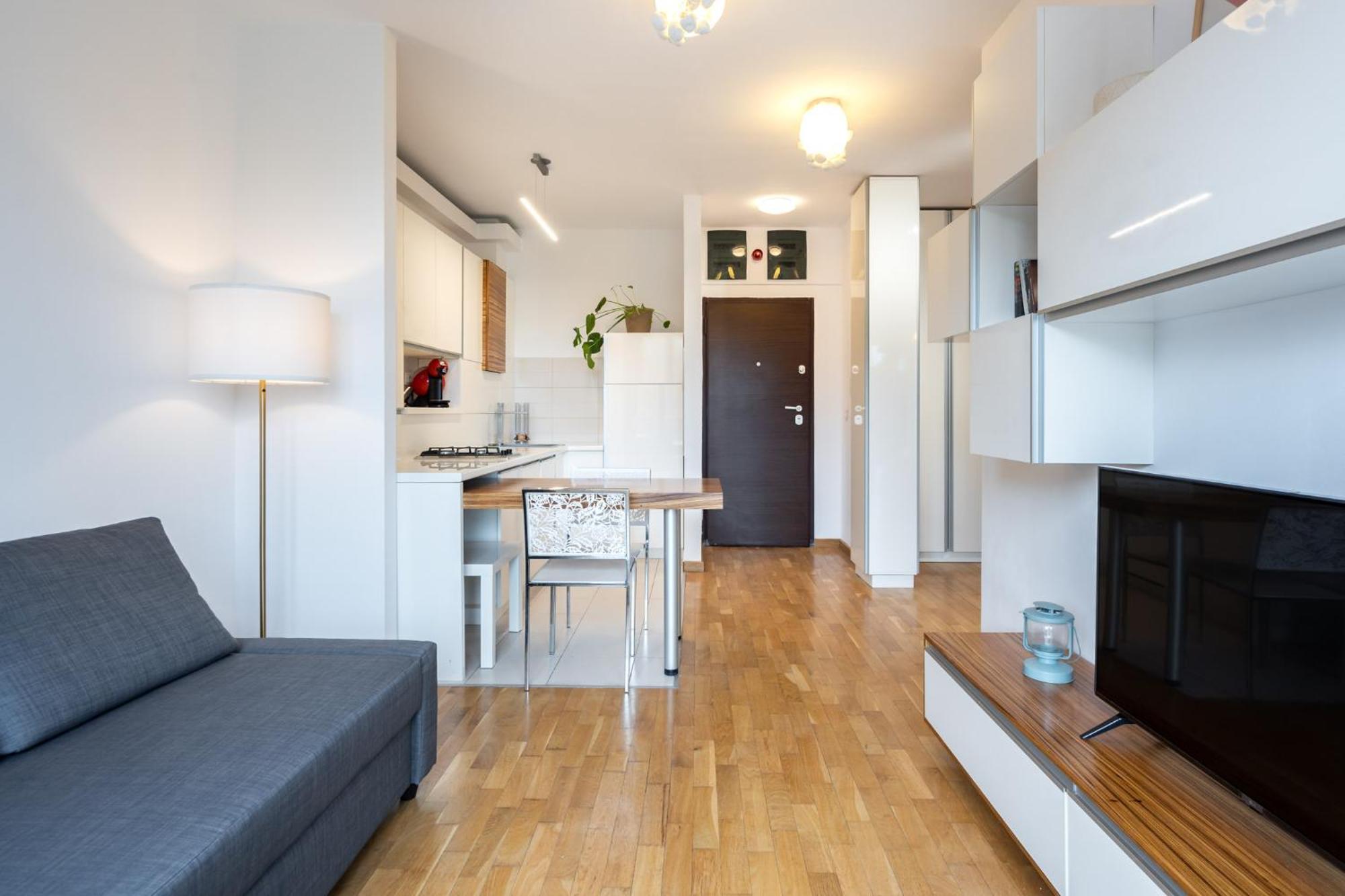 Lazynest - Modern Apartment With Parking & Balcony Boekarest Buitenkant foto