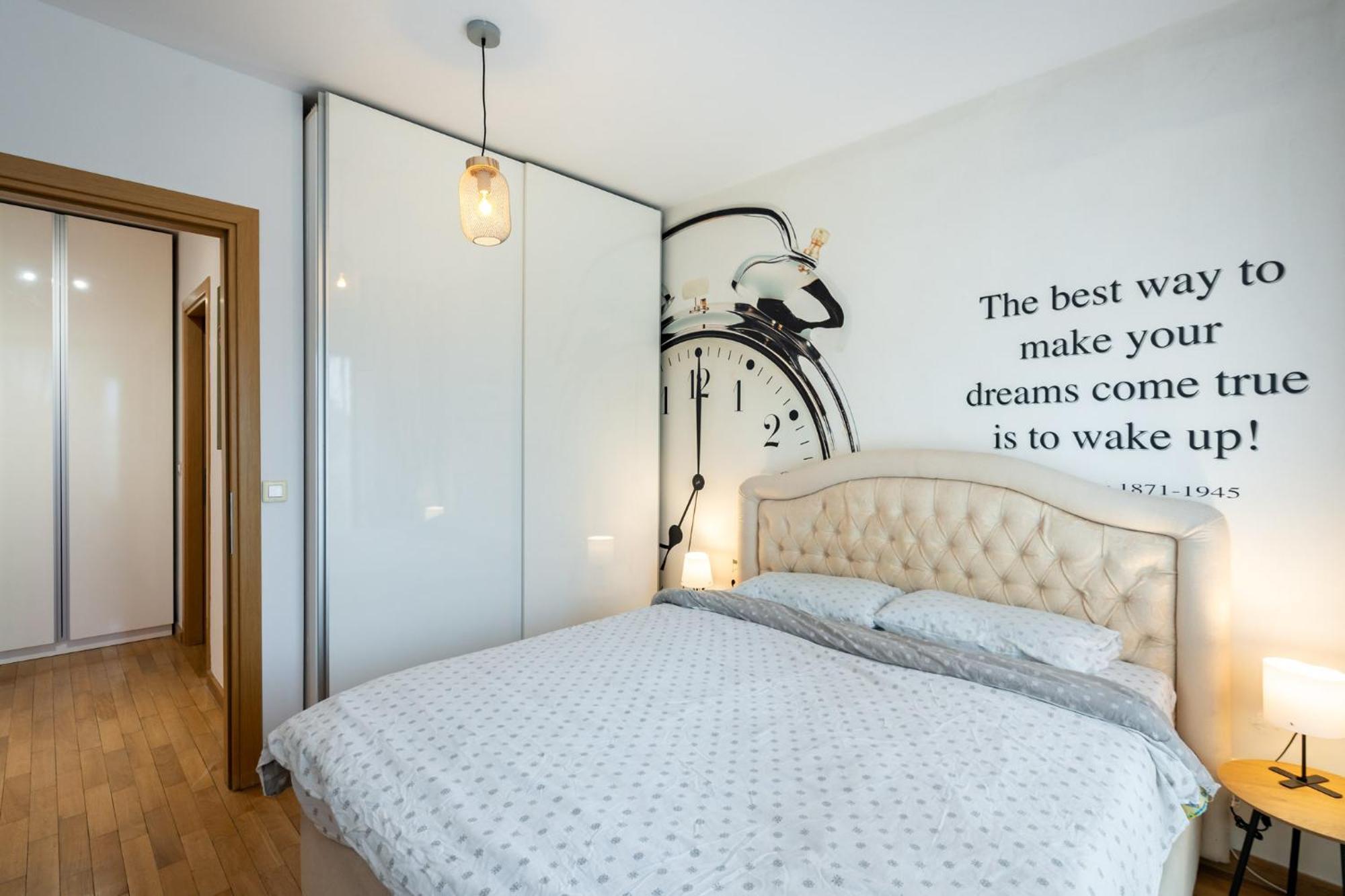 Lazynest - Modern Apartment With Parking & Balcony Boekarest Buitenkant foto
